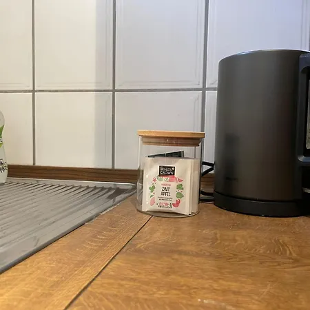 Apartment In Und Flughafen Naehe *