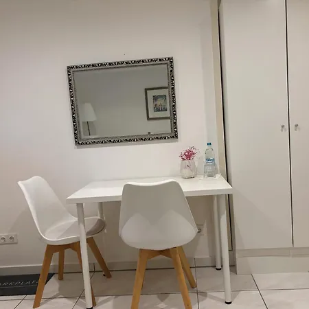 Apartment In Und Flughafen Naehe Nuremberg
