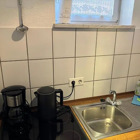 Apartment In Und Flughafen Nähe